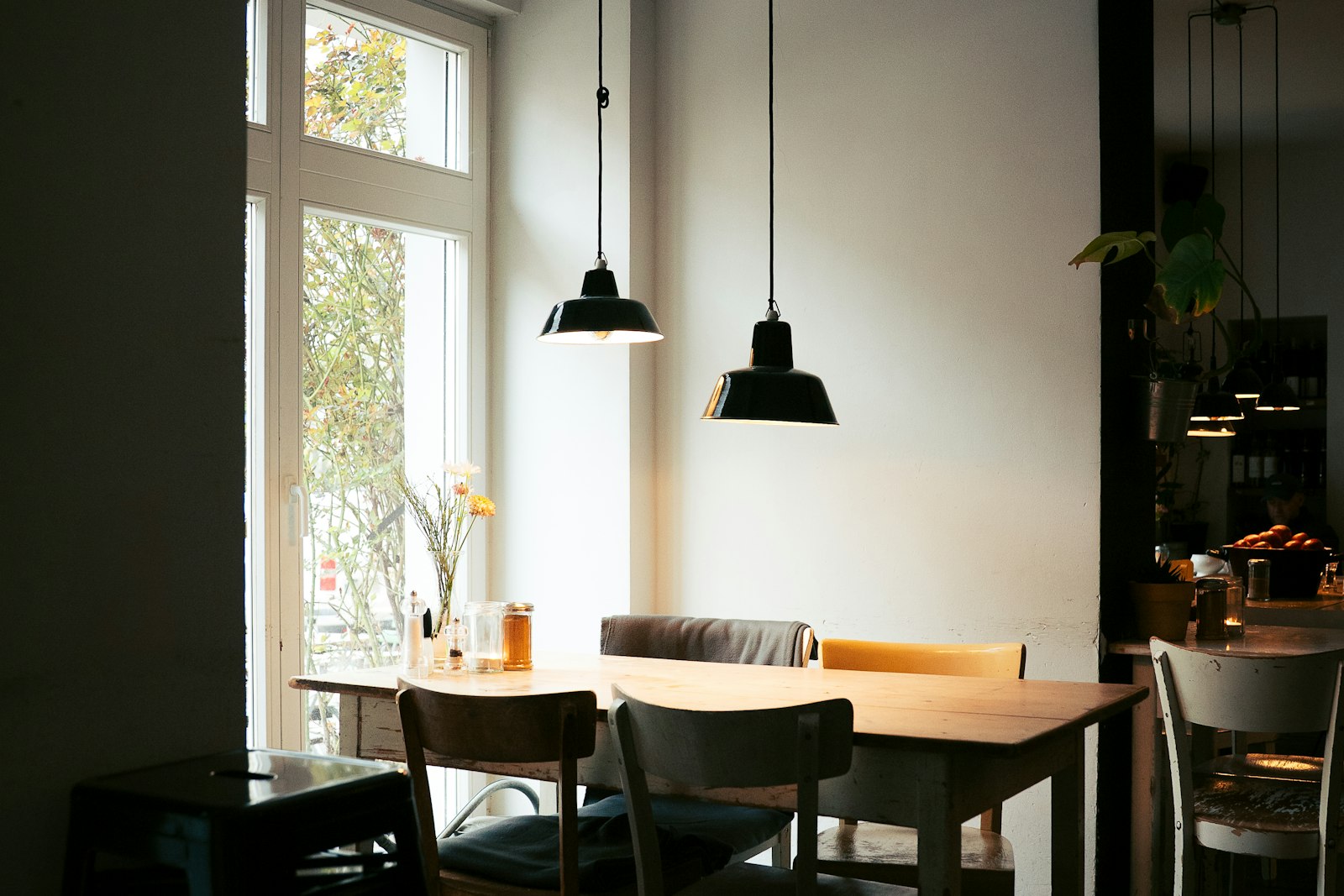 How to Find Restaurant Leads (Step by Step)